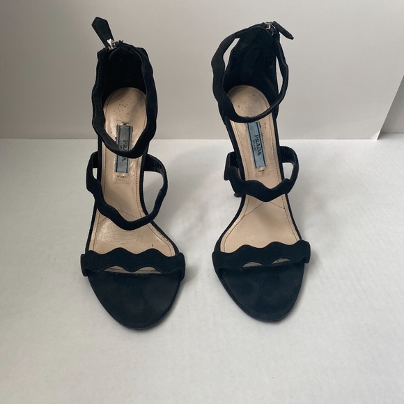 Prada Black Suede Heel - Picture 3 of 5